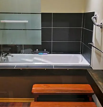 Bed & Breakfast La Chouette Maison - Chambres D'Hotes Et Gite En Ville Remiremont